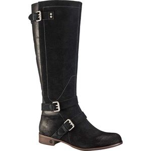 UGG Australia Cyndee Black Suede Boots