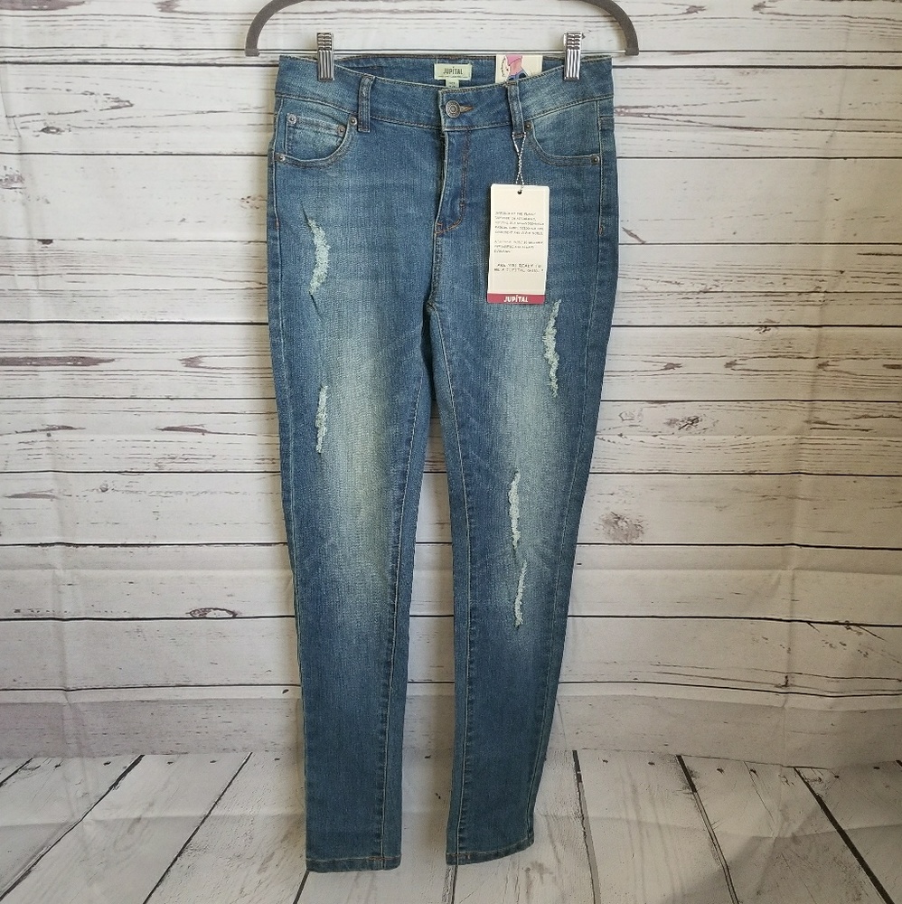 🎈Sale🎈NWT JUPITAL Junior distressed skinny jean