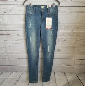 🎈Sale🎈NWT JUPITAL Junior distressed skinny jean