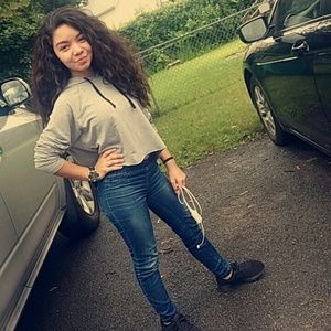 Meet your Posher, Shayna