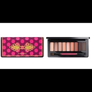 new lowered price!💕BRANDNEW LIMI ED MAC EYESHADOW