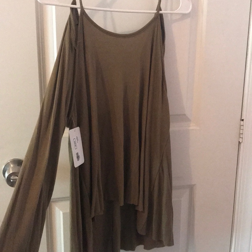 Long sleeve shirt