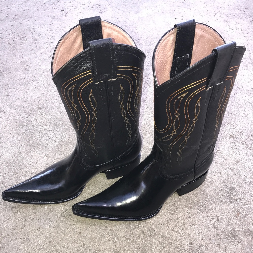 Western cowboy boots