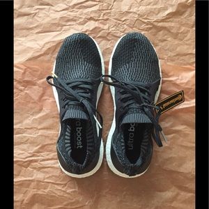 Adidas Ultraboost X Shoes Women's 7'5 Never Worn