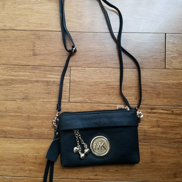 Michael Kors hand bag - Picture 2 of 5