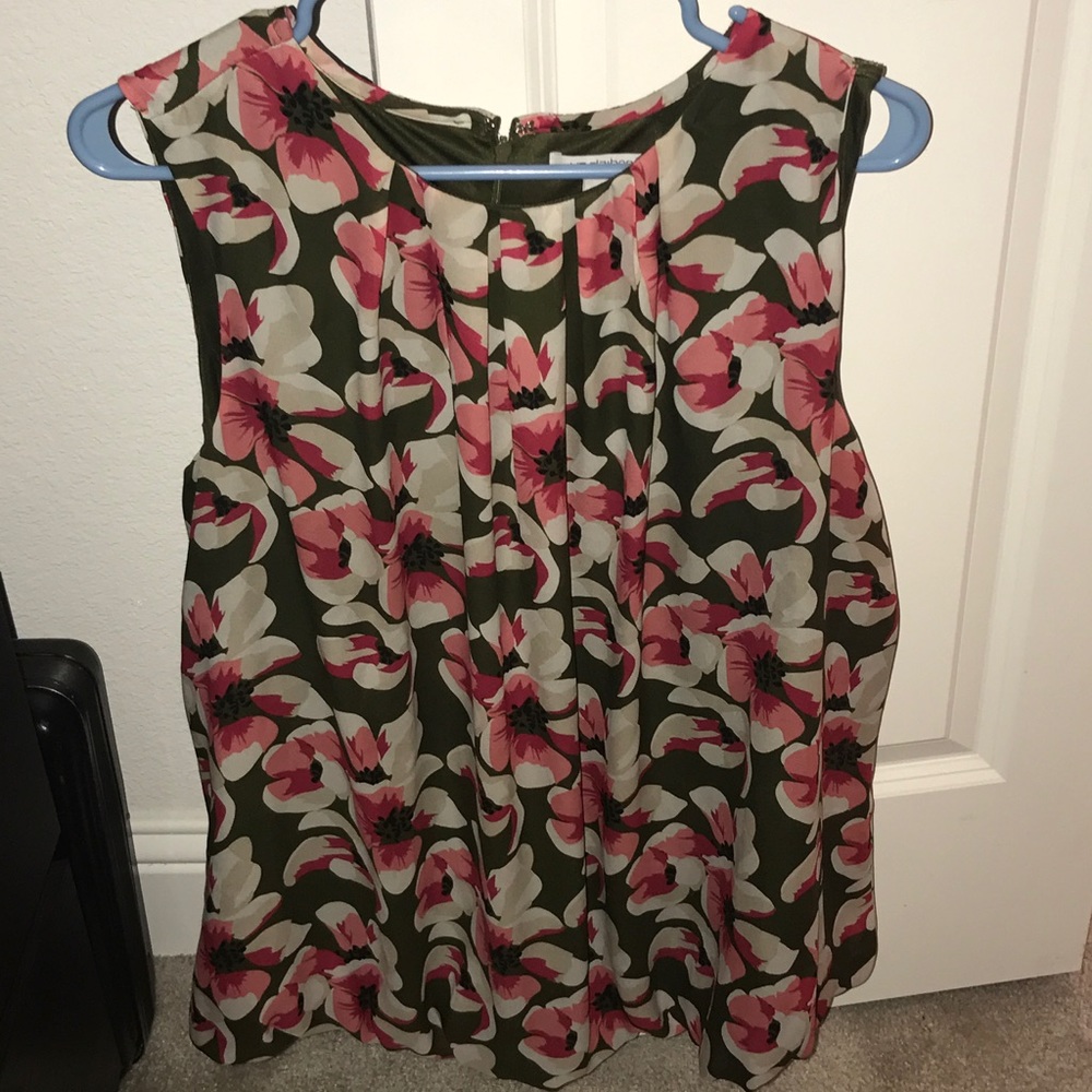 Sleeveless top