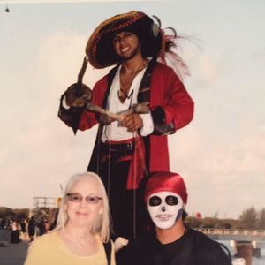 Meet your Posher, Kay