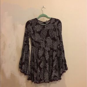 1960's bell sleeve dress