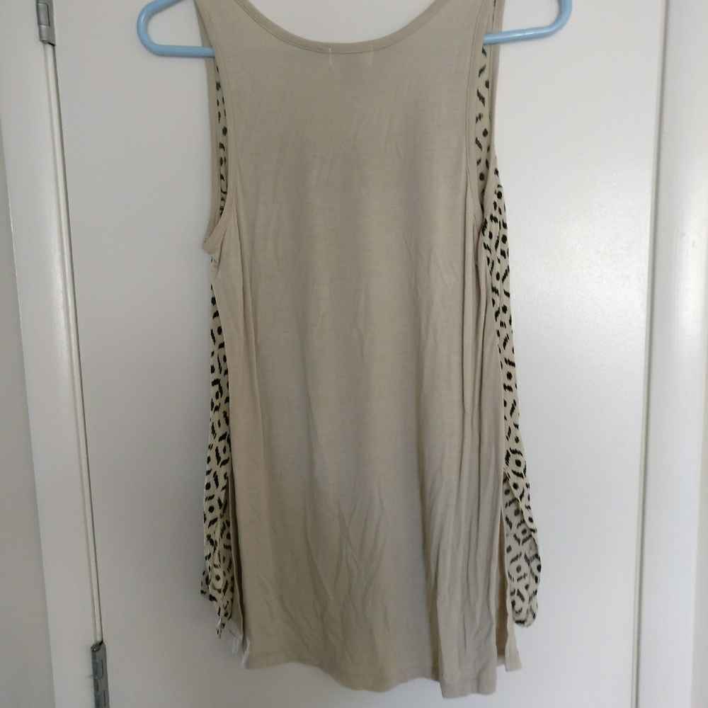 Tank top - Picture 2 of 3