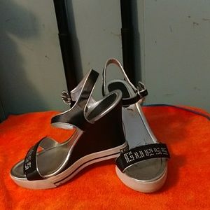 Guess shoes