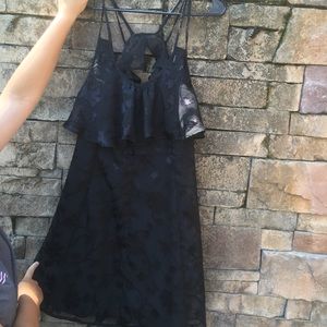 Black lacy dress