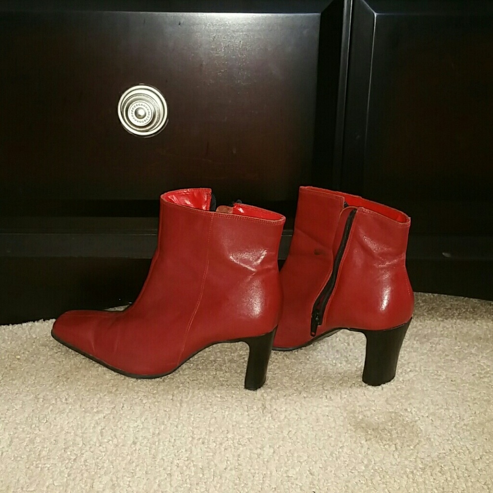 Ankle boots