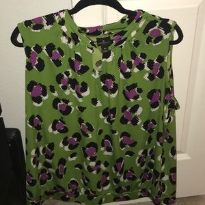 Sleeveless top