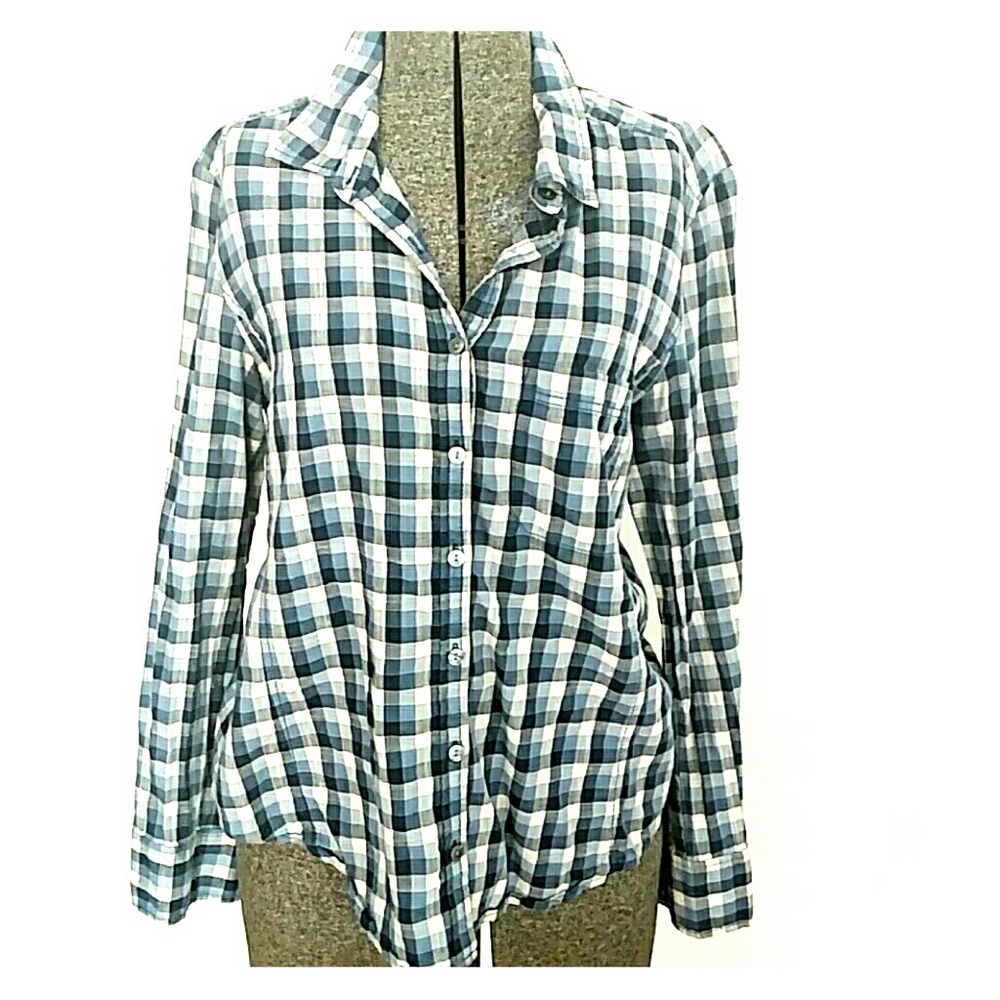 Plaid long sleeve top.