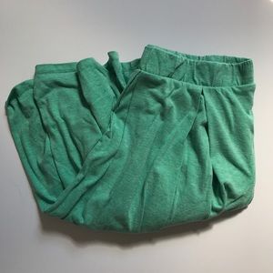 ❌SOLD❌ 💕EUC Lularoe Mint Madison skirt!! 🦄