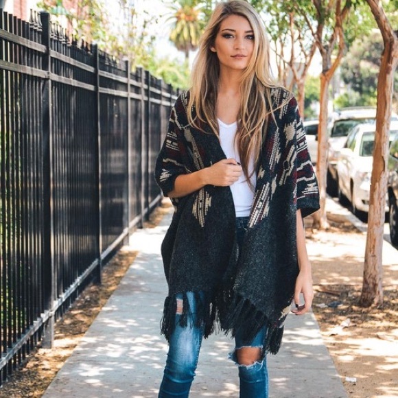 SOLD OUT - Picture 2 of 7