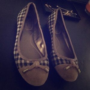 Land's End flat shoes