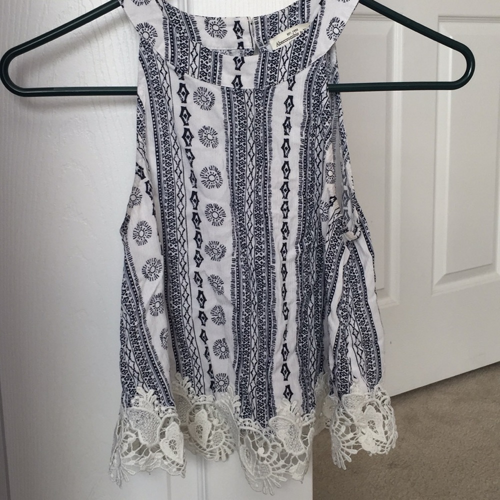 Cropped fashion tank