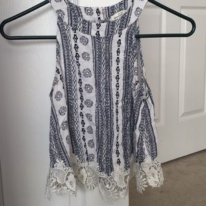 Cropped fashion tank