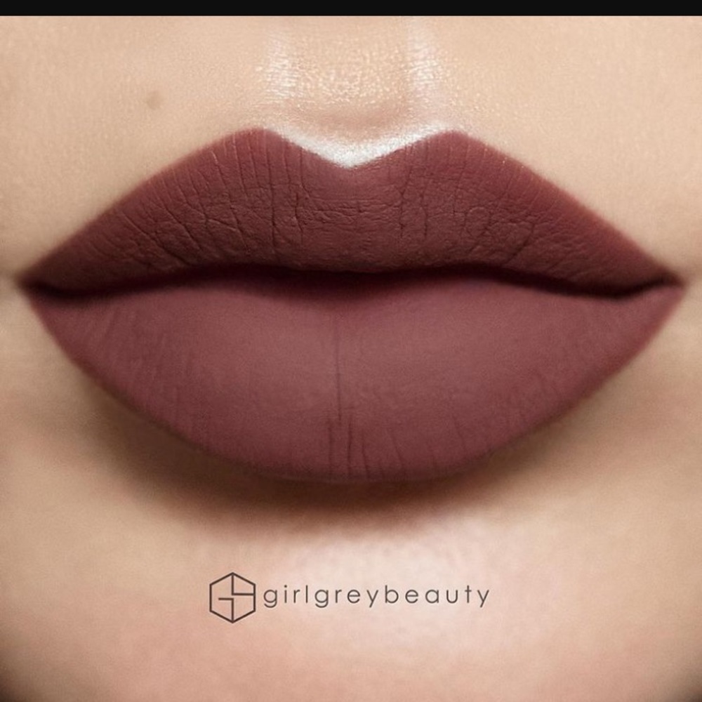 Abh liquid lipstick Allison