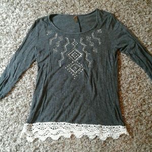Charcoal top with lace trim, medium