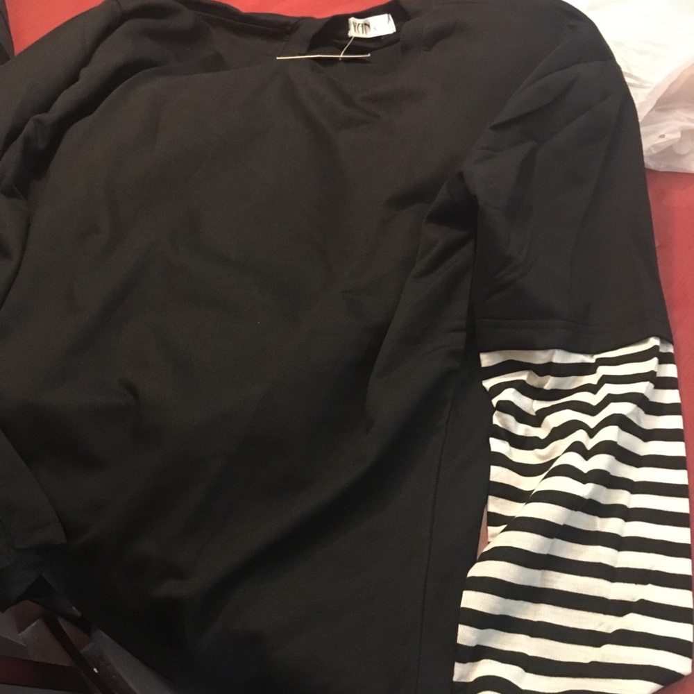 (SOLD)Kpop Long sleeve t shirt (brand new) - Picture 4 of 4