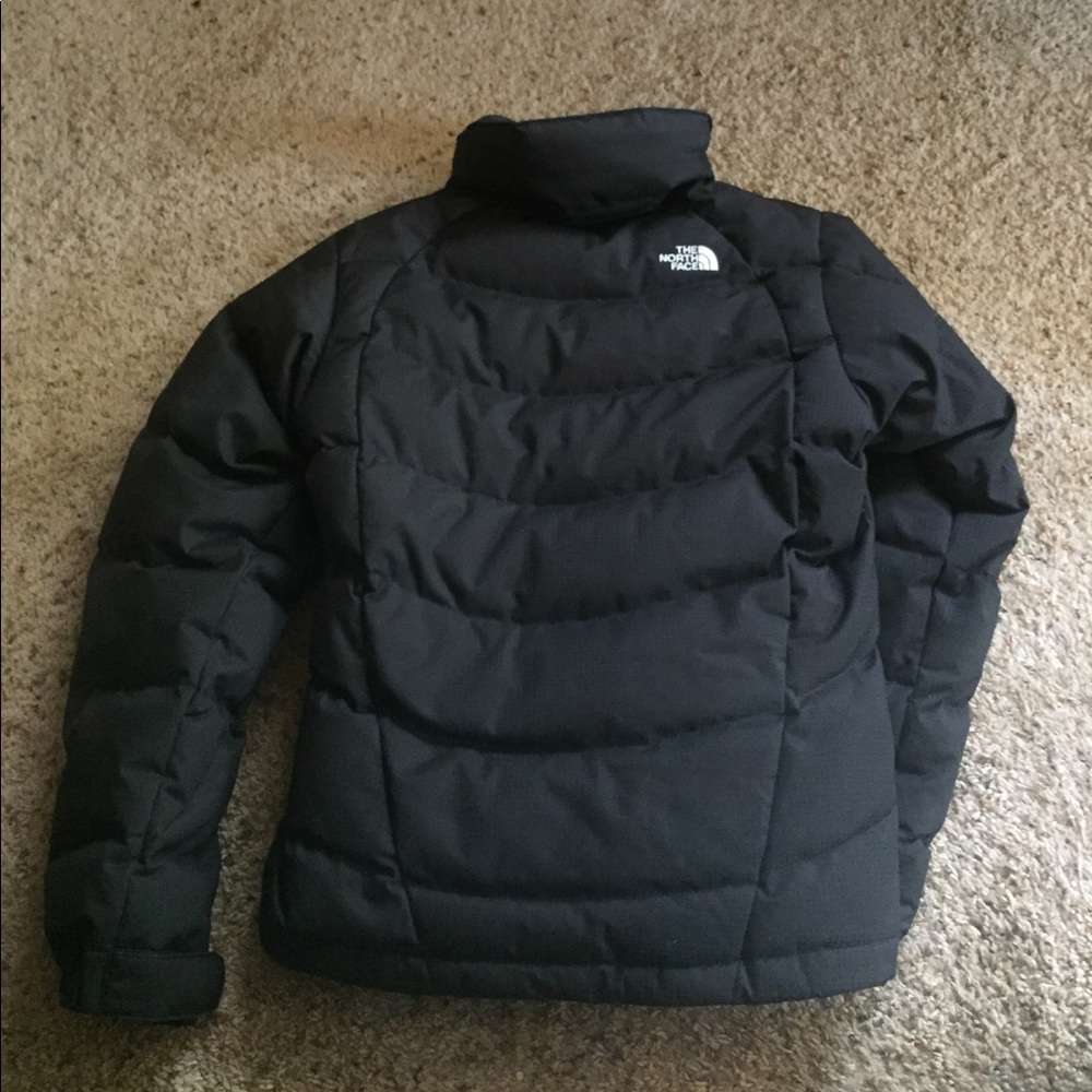 SALE 🔥Women's North Face 600 Series Down Coat