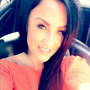 Meet your Posher, Brooke