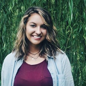 Meet your Posher, Emma