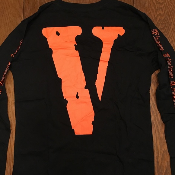 Off white friends shirt clearance