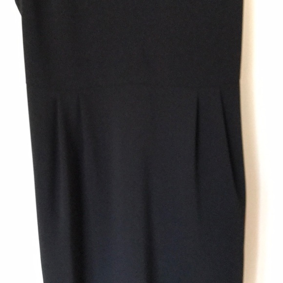 ⚠️CLOSET CLOSED ⚠️ - Picture 6 of 7