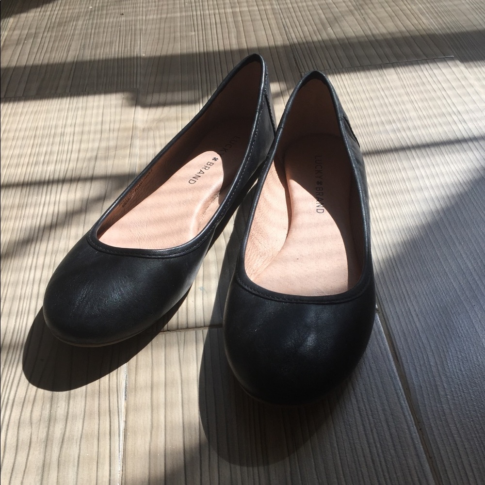 Lucky Ballet Flats