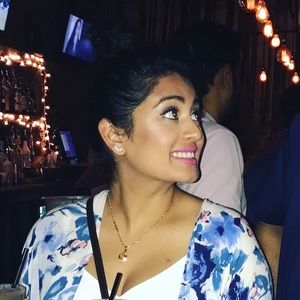 Meet your Posher, Jasmin