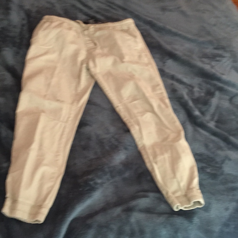 Joggers size m