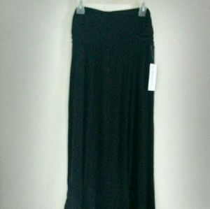 New Brannan  black skirt size S