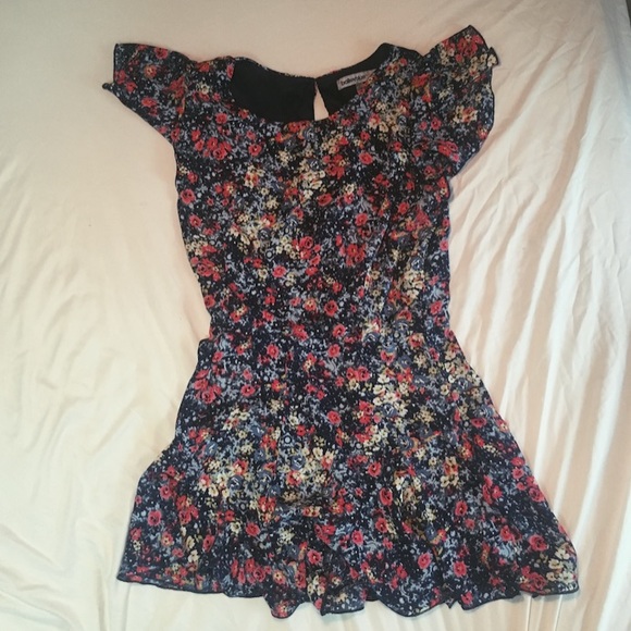 BaileyBlue Floral Romper with Zipper Size Small - Picture 1 of 4