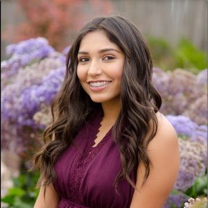 Meet your Posher, Karina