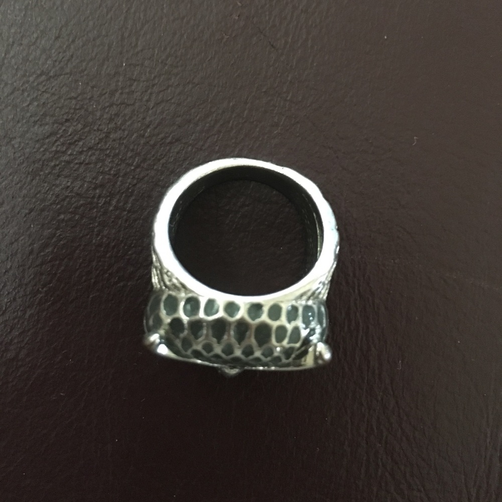 Owl ring - Picture 2 of 3