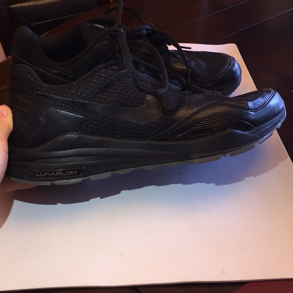 Men's Nike lunarlon shoes- worn only 4-5 times