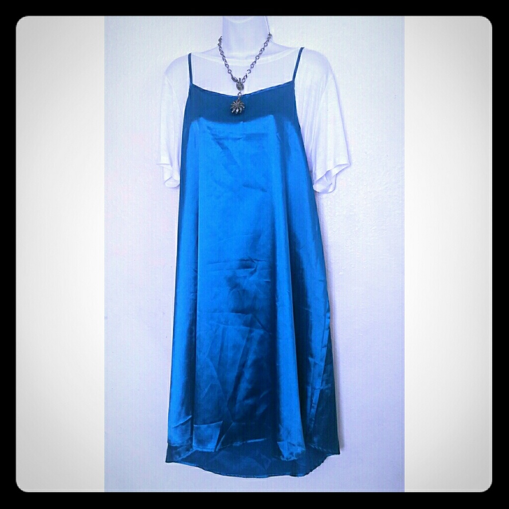 Nwt Plus size 3X tshirt lined slip dress