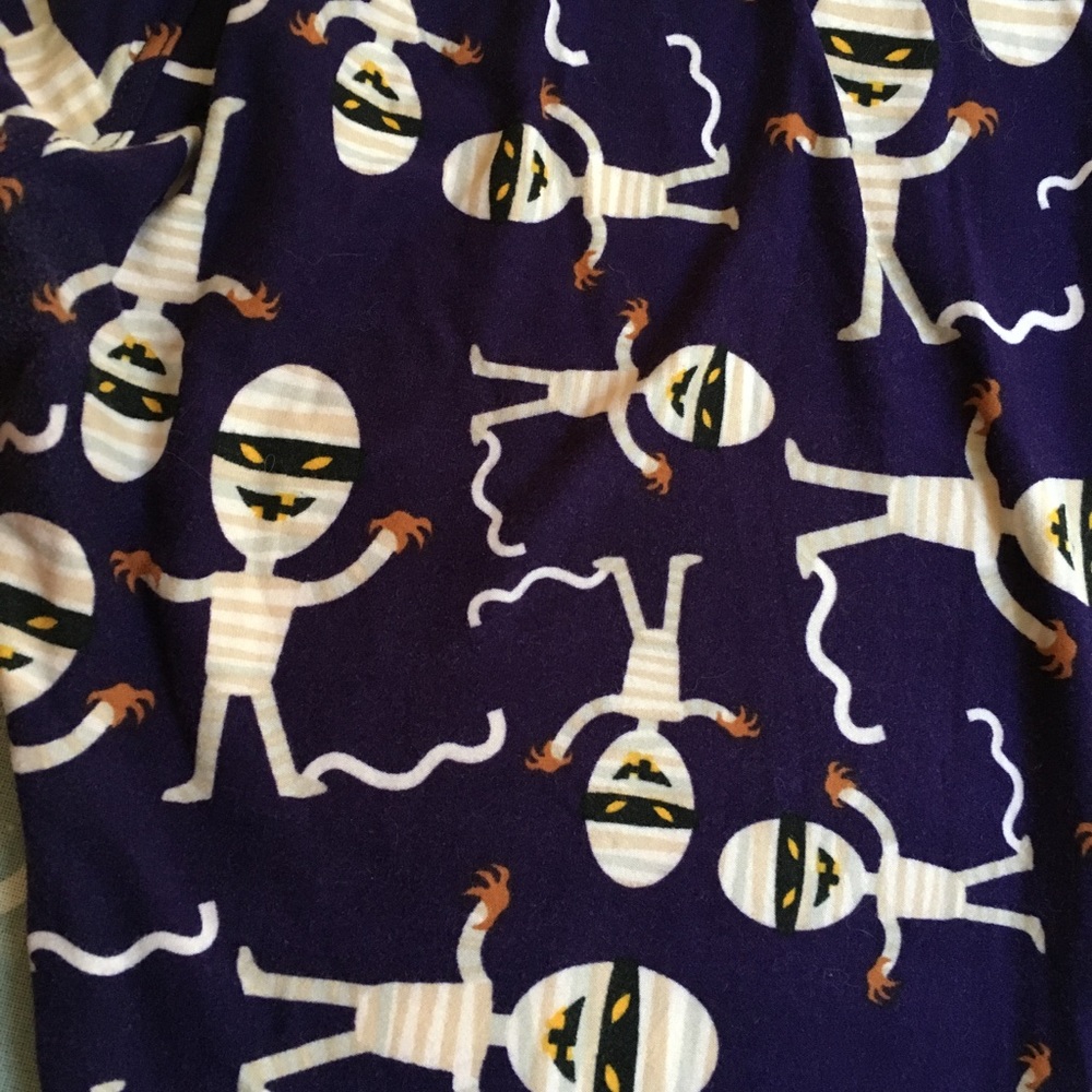Lularoe OS Halloween Leggings