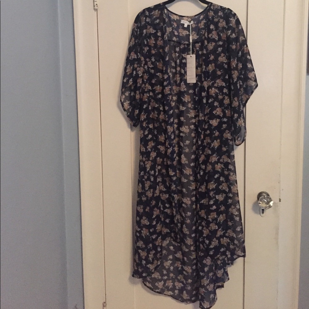 Short sleeve floral maxi kimono