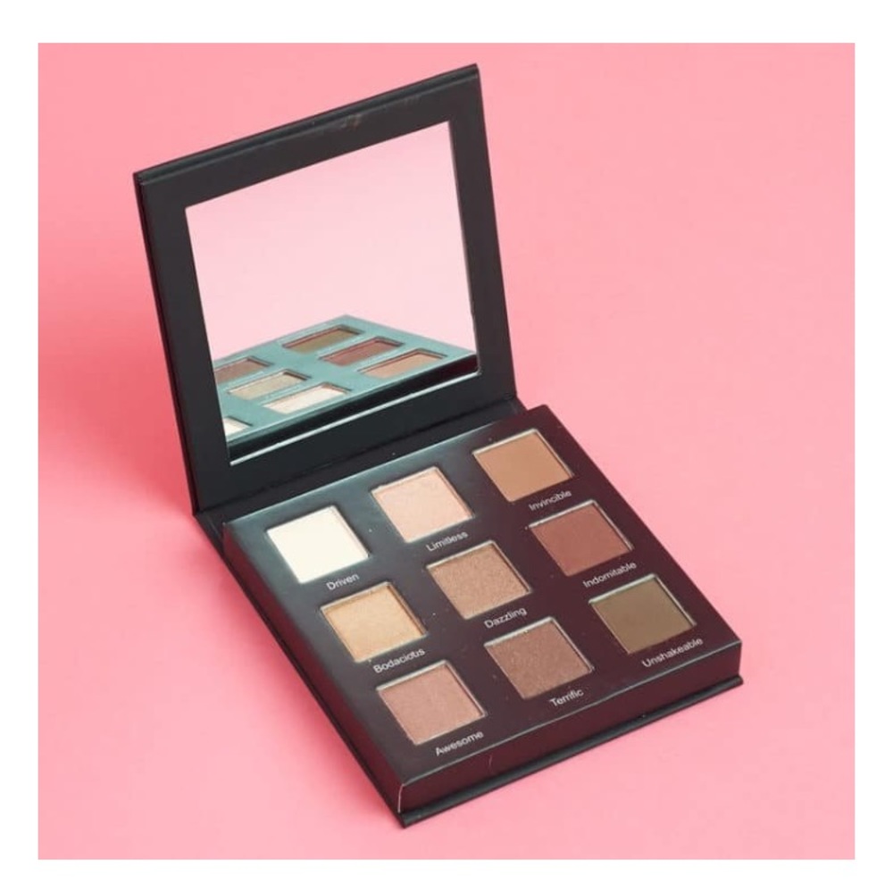 REALHER II eyeshadow palette NEW!!!
