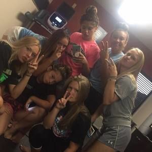 Meet your Posher, Emma