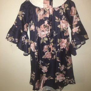 Gorgeous floral dress with belt