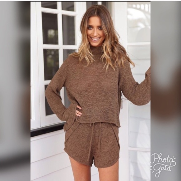 Sold Sabo Skirt Mocha knit set - Picture 2 of 4