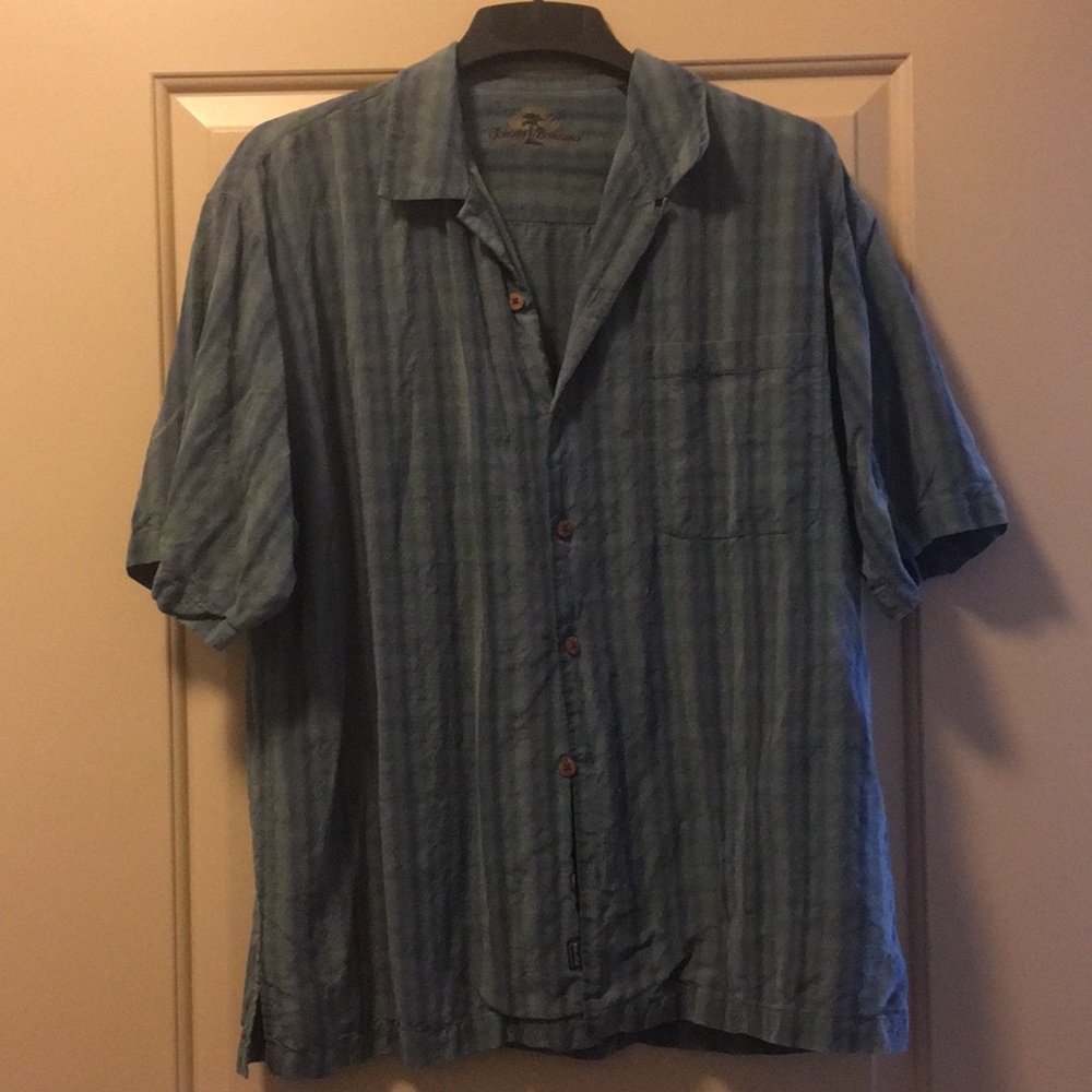LG. Blue / Green Tommy Bahama button up.