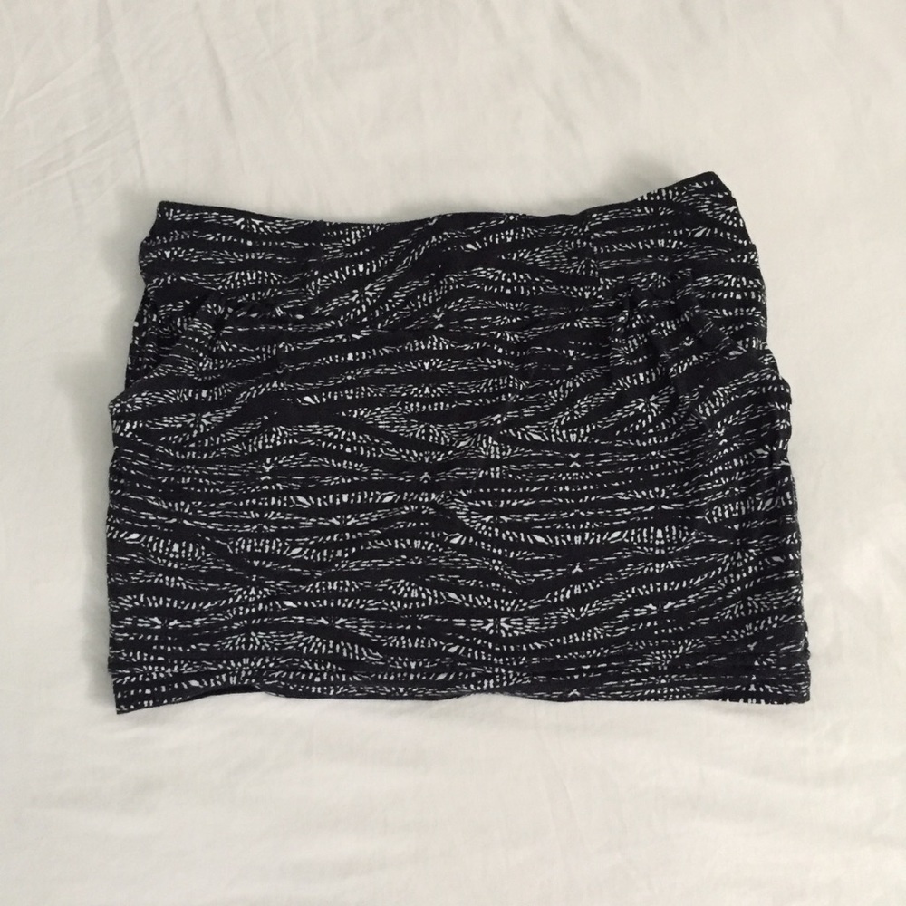Nordstrom Black & White Mini Skirt with Pockets