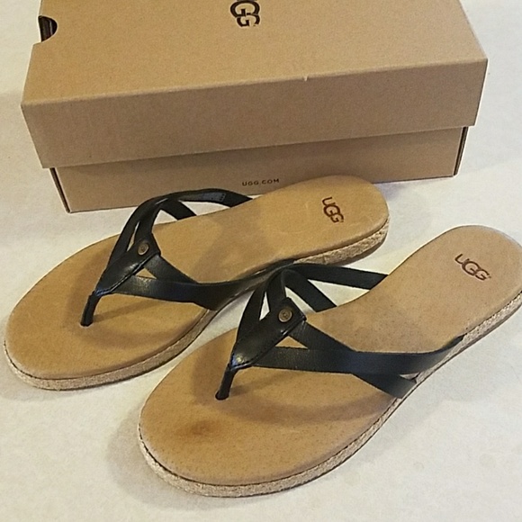 Ugg Shoes W Annice Black Thong Sandals Size 6 Poshmark