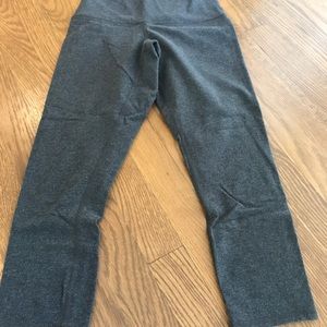 Lululemon wunder under hi-rise crop, gray